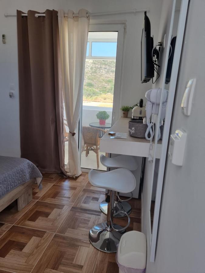 12 Senses Faliraki Sea View מראה חיצוני תמונה