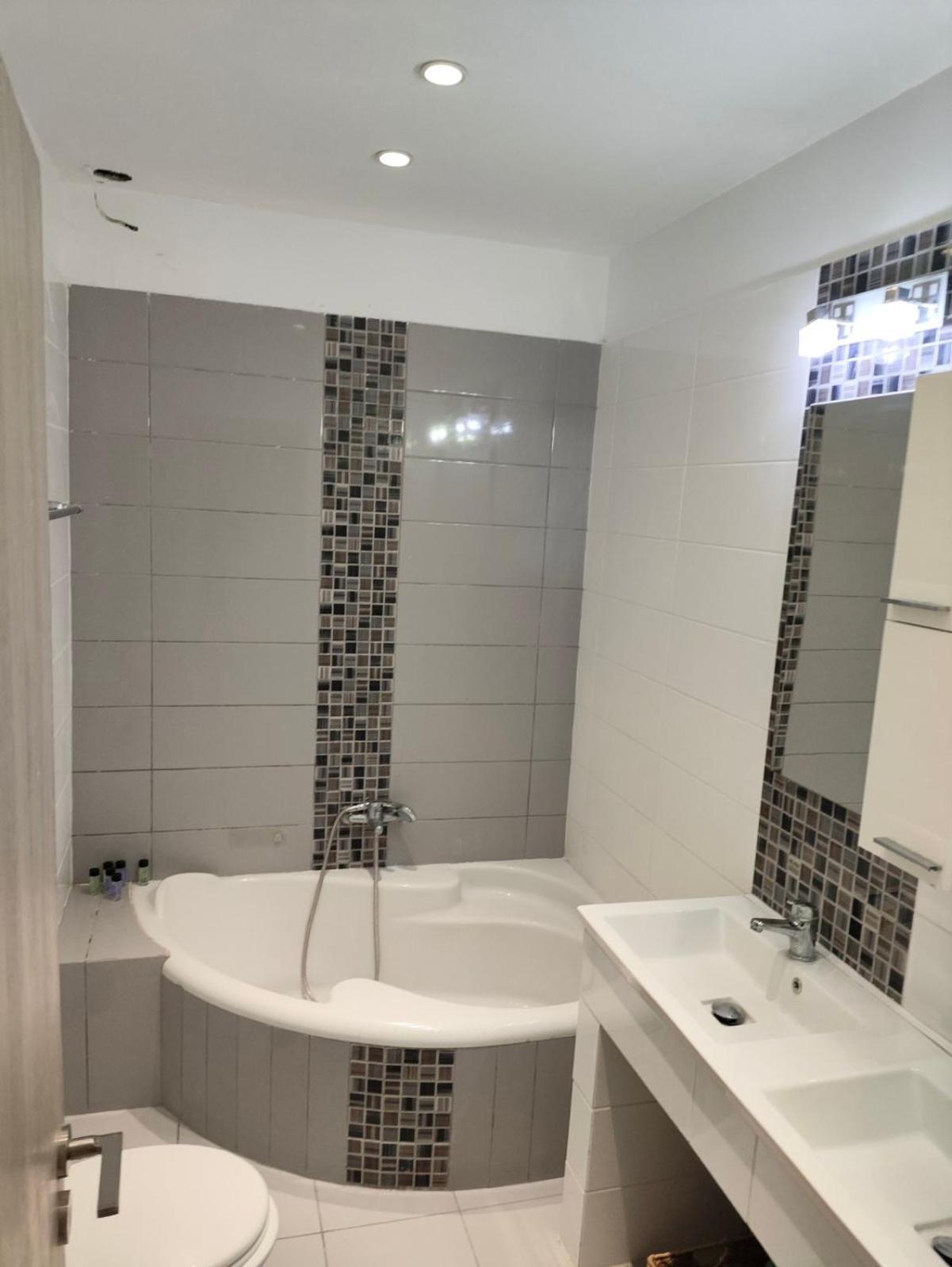 12 Senses Faliraki Sea View מראה חיצוני תמונה